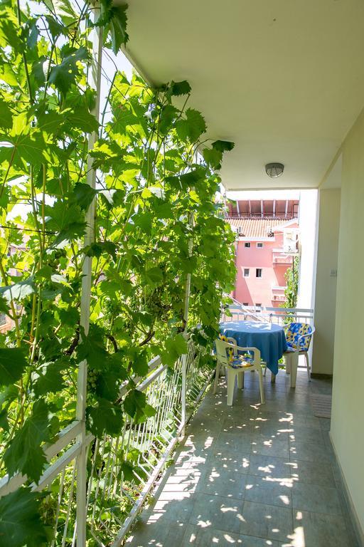 Apartament Lidia *