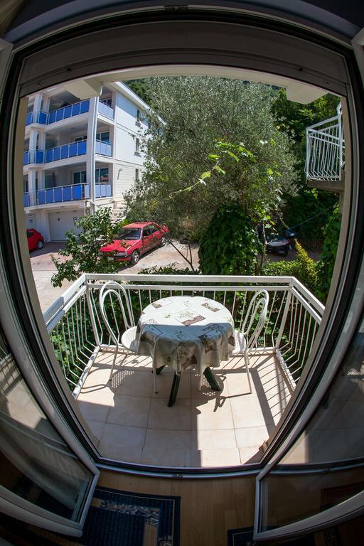 Apartment Lidia *
